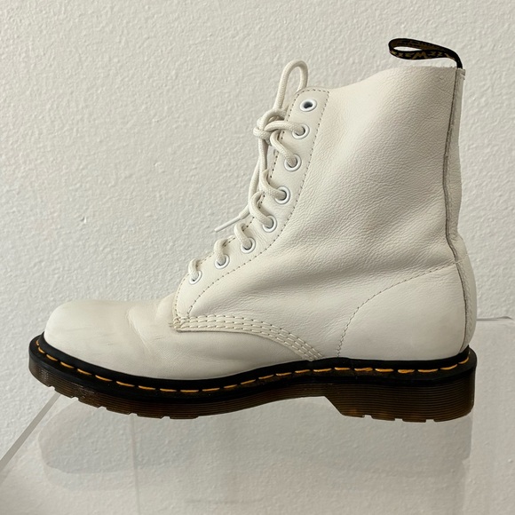 Dr. Martens 1460 PASCAL Boots - Picture 9 of 12
